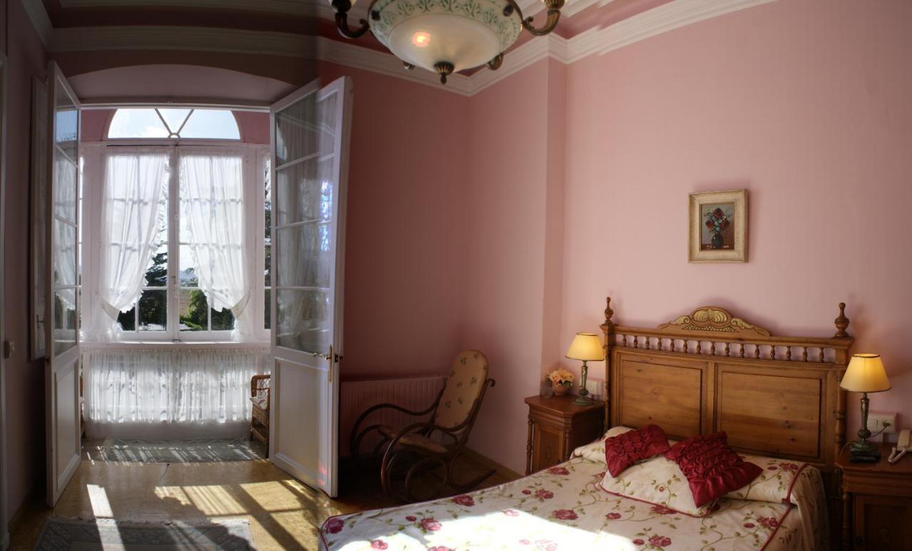 Villa La Argentina Luarca Zimmer foto