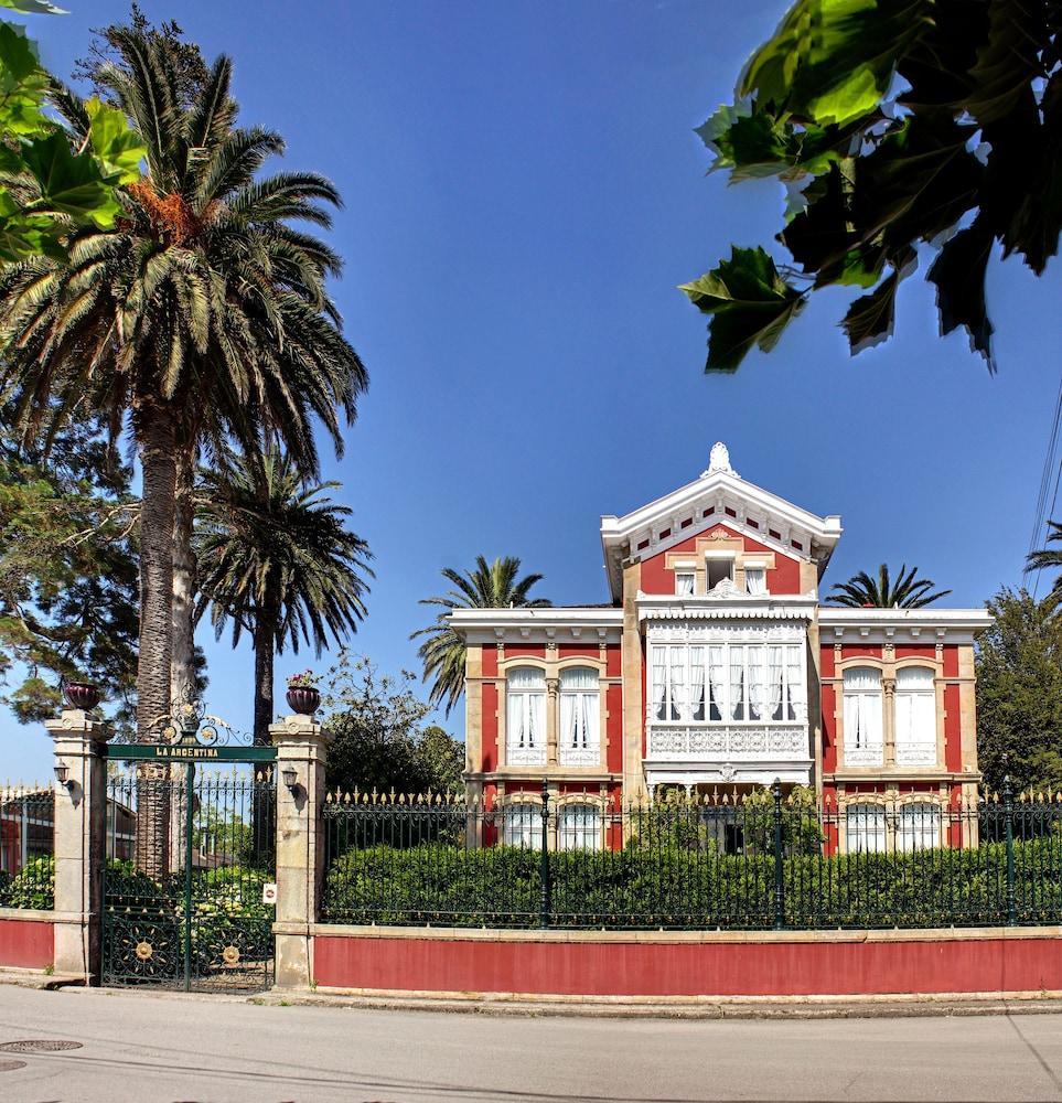 Villa La Argentina Luarca Exterior foto